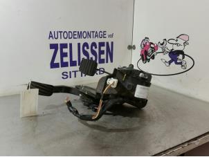 Used Brake pedal Opel Movano Combi 2.3 BiTurbo 16V FWD Price € 84,00 Margin scheme offered by Zelissen V.O.F. autodemontage