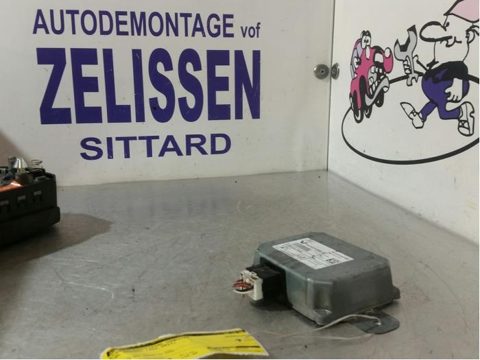 Usagé Ordinateur direction assistée Opel Movano 2.3 BiTurbo 16V FWD Prix € 152,25 Règlement à la marge proposé par Zelissen V.O.F. autodemontage