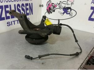 Used Front suspension system, right Opel Vivaro 1.9 DI Price € 57,17 Inclusive VAT offered by Zelissen V.O.F. autodemontage