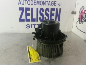 Gebrauchte Heizung Belüftungsmotor Volkswagen Crafter 2.5 TDI 30/32/35/46/50 Preis € 73,50 Margenregelung angeboten von Zelissen V.O.F. autodemontage