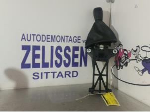 Used Gear stick Volkswagen Crafter 2.5 TDI 30/32/35/46/50 Price € 131,25 Margin scheme offered by Zelissen V.O.F. autodemontage