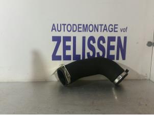Usagé Tuyau intercooler Volkswagen Crafter 2.5 TDI 30/32/35/46/50 Prix € 36,75 Règlement à la marge proposé par Zelissen V.O.F. autodemontage