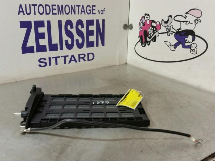 Używane Element grzewczy BMW X1 (E84) sDrive 18d 2.0 16V Cena € 89,25 Procedura marży oferowane przez Zelissen V.O.F. autodemontage