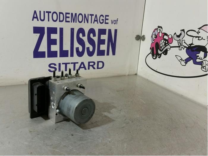Gebrauchte ABS Pumpe BMW X1 (E84) sDrive 18d 2.0 16V Preis € 152,25 Margenregelung angeboten von Zelissen V.O.F. autodemontage