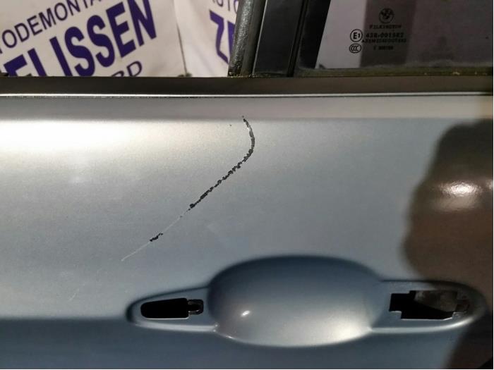 Rear door 4-door, left from a BMW 3 serie Touring (E91) 320d 16V Corporate Lease 2006