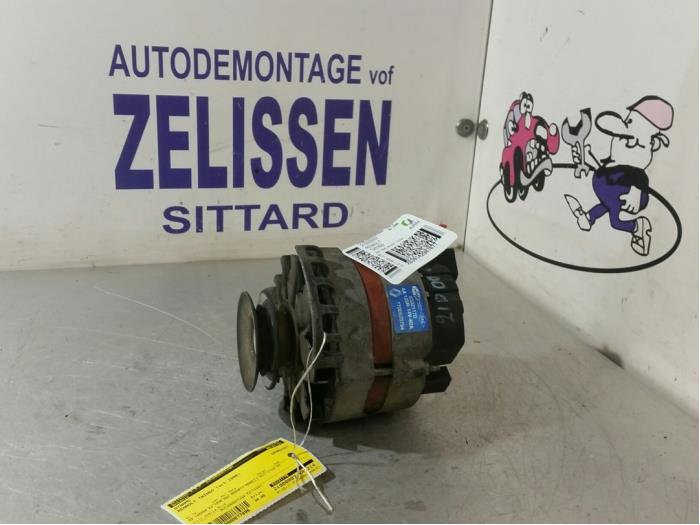 Begagnade Dynamo Renault Twingo (C06) 1.2 SPi Phase I Pris € 31,50 Marginaltabell erbjuds av Zelissen V.O.F. autodemontage