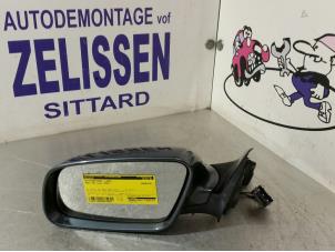 Used Wing mirror, left Audi A6 Avant (C5) 3.0 V6 30V Price € 78,75 Margin scheme offered by Zelissen V.O.F. autodemontage