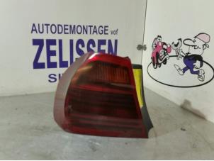Used Taillight, left BMW 3 serie (E90) 330i 24V Price € 31,50 Margin scheme offered by Zelissen V.O.F. autodemontage