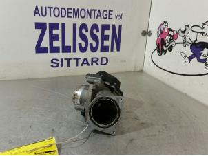 Usagé Boîtier accélérateur Audi A4 Avant (B7) 2.7 TDI V6 24V Prix € 89,25 Règlement à la marge proposé par Zelissen V.O.F. autodemontage