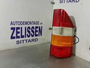 Gebrauchte Rücklicht rechts Mercedes Sprinter 3t (903) 311 CDI 16V Preis € 47,25 Margenregelung angeboten von Zelissen V.O.F. autodemontage