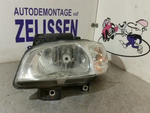 Używane Reflektor lewy Seat Ibiza II (6K1) 1.6 Cena € 31,50 Procedura marży oferowane przez Zelissen V.O.F. autodemontage