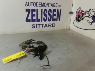 Usagé Antenne GPS Audi A4 Avant Quattro (B7) 2.0 TDI 16V Prix € 47,25 Règlement à la marge proposé par Zelissen V.O.F. autodemontage