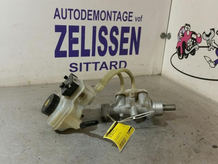 Gebrauchte Hauptbremszylinder Opel Meriva (A) 1.6 Preis € 52,50 Margenregelung angeboten von Zelissen V.O.F. autodemontage