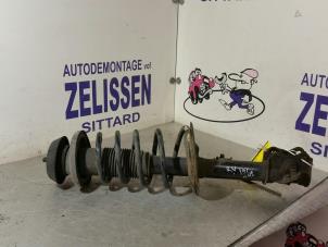 Gebrauchte Stoßdämpferstrebe rechts vorne Suzuki Swift (ZA/ZC/ZD1/2/3/9) 1.3 VVT 16V Preis € 52,50 Margenregelung angeboten von Zelissen V.O.F. autodemontage