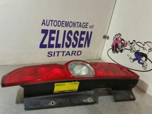 Używane Tylne swiatlo pozycyjne prawe Opel Combo 1.3 CDTI 16V ecoFlex Cena € 47,25 Procedura marży oferowane przez Zelissen V.O.F. autodemontage
