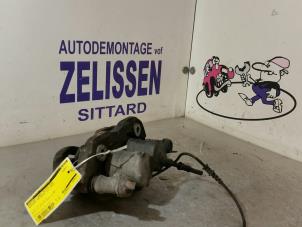 Used Front brake calliper, right Mercedes Sprinter 3,5t (906.63) 315 CDI 16V Price € 78,75 Margin scheme offered by Zelissen V.O.F. autodemontage