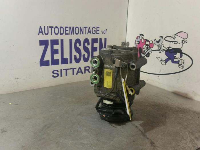 Usagé Pompe clim Ford Ka I 1.3i Prix € 78,75 Règlement à la marge proposé par Zelissen V.O.F. autodemontage