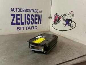 Usagé Amplificateur audio Mercedes S (W220) 5.0 S-500 V8 24V Prix € 157,50 Règlement à la marge proposé par Zelissen V.O.F. autodemontage