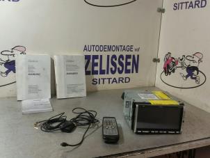 Usagé Radio Kia Sorento I (JC) 2.5 CRDi 16V Prix € 393,75 Règlement à la marge proposé par Zelissen V.O.F. autodemontage