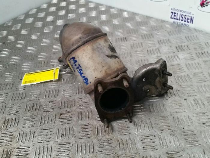 Catalytic converter from a Mitsubishi Carisma 2001