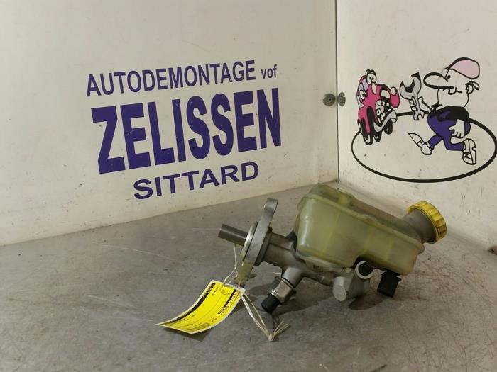 Gebrauchte Hauptbremszylinder Subaru Vivio (KK/KW3) 0.7 GLi,GLi ECVT Preis € 36,75 Margenregelung angeboten von Zelissen V.O.F. autodemontage
