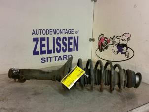 Used Front shock absorber rod, right Volkswagen New Beetle (9C1/9G1) 2.0 Price € 42,00 Margin scheme offered by Zelissen V.O.F. autodemontage