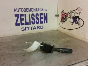 Used Wiper switch Peugeot 206 (2A/C/H/J/S) 1.1 XN,XR Price € 15,75 Margin scheme offered by Zelissen V.O.F. autodemontage