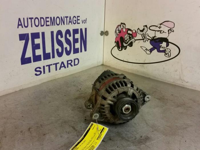 Begagnade Dynamo Hyundai i10 (F5) 1.1i 12V Pris € 31,50 Marginaltabell erbjuds av Zelissen V.O.F. autodemontage