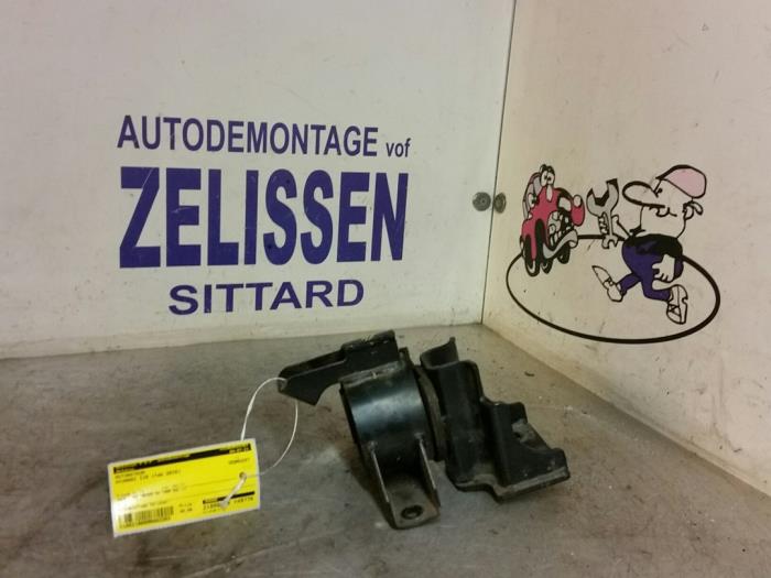 Used Engine mount Hyundai i10 (F5) 1.1i 12V Price € 42,00 Margin scheme offered by Zelissen V.O.F. autodemontage
