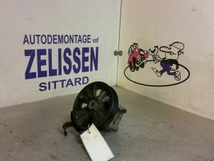 Used Power steering pump Volvo V70 (SW) 2.4 T 20V Price € 78,75 Margin scheme offered by Zelissen V.O.F. autodemontage
