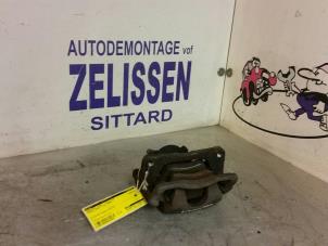 Gebrauchte Bremszange links vorne Suzuki Swift (ZA/ZC/ZD1/2/3/9) Preis € 26,25 Margenregelung angeboten von Zelissen V.O.F. autodemontage
