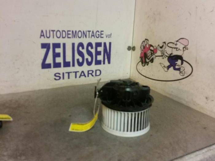 Heating and ventilation fan motor from a Seat Mii 1.0 12V 2013