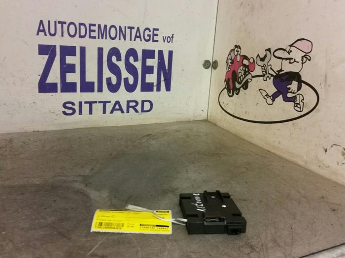 Używane Antena Mercedes B (W245) Cena € 26,25 Procedura marży oferowane przez Zelissen V.O.F. autodemontage