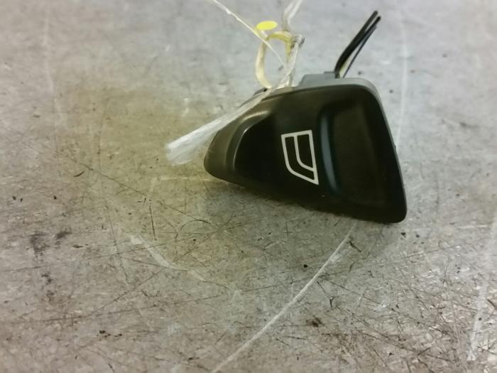 Electric window switch from a Ford Ka II 1.2 2012
