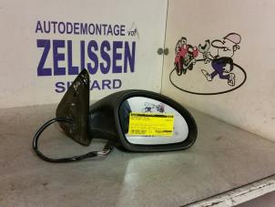 Usagé Rétroviseur extérieur droit Seat Toledo (1M2) 2.3 V5 Sport Prix € 52,50 Règlement à la marge proposé par Zelissen V.O.F. autodemontage