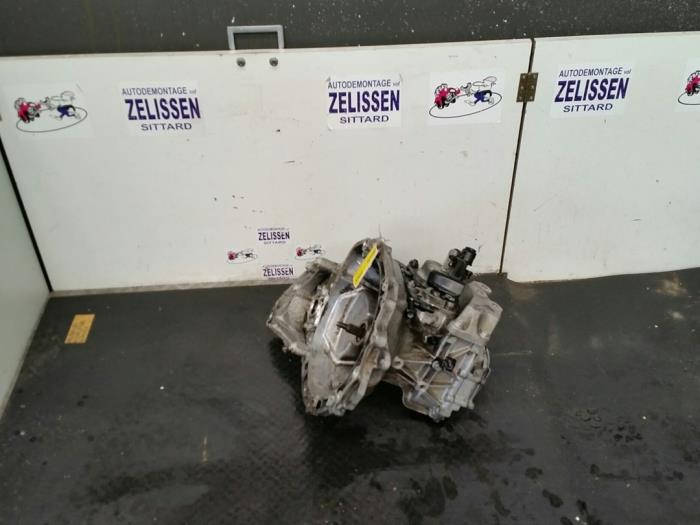 524956ab-867b-4d40-9c7a-  