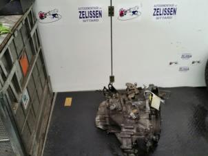 Używane Skrzynia biegów Toyota Celica (ZZT230/231) 1.8i 16V Cena € 367,50 Procedura marży oferowane przez Zelissen V.O.F. autodemontage