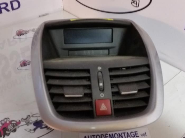 Clock Peugeot 207 966433628000