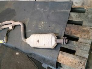 Katalysator van een Mercedes-Benz C (W202) 1.8 C-180 16V 1993