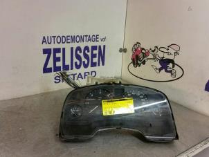 Gebrauchte Instrumentenbrett Opel Zafira (M75) 1.8 16V Ecotec Preis € 47,25 Margenregelung angeboten von Zelissen V.O.F. autodemontage