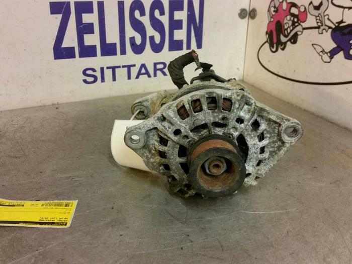 Dynamo van een Iveco New Daily V 29L13V, 35C13V, 35S13V, 40C13V, 40S13V 2013