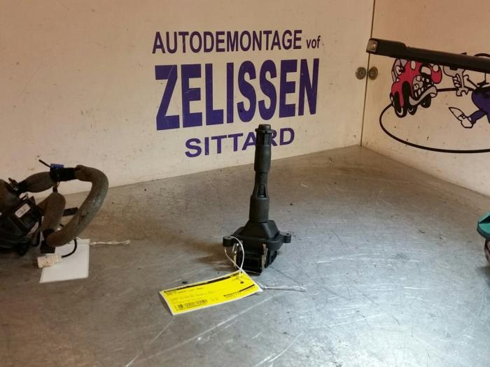 Usagé Bobine BMW 3 serie (E46/2) 328 Ci 24V Prix € 21,00 Règlement à la marge proposé par Zelissen V.O.F. autodemontage