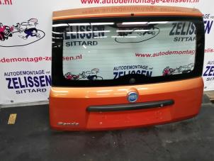 Used Tailgate Fiat Panda (169) 1.2 Fire Price € 94,50 Margin scheme offered by Zelissen V.O.F. autodemontage