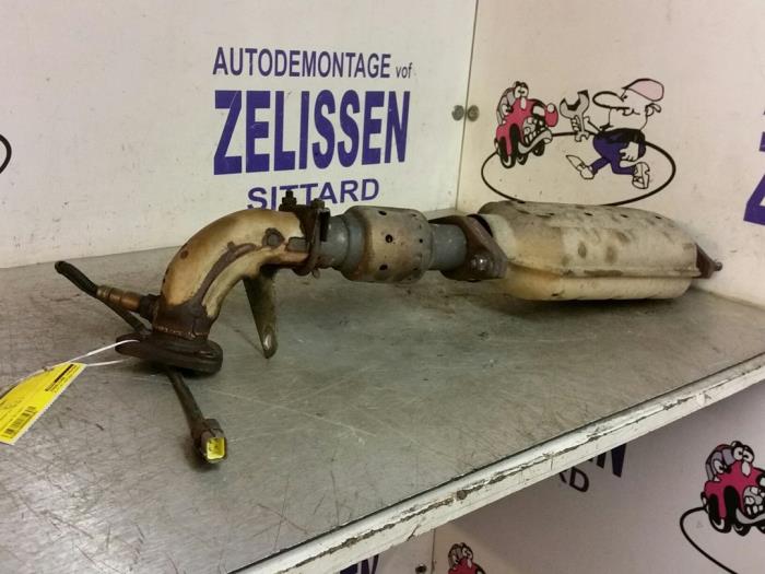 Gebrauchte Katalysator Kia Carens II (FJ) 1.8i 16V Preis auf Anfrage angeboten von Zelissen V.O.F. autodemontage