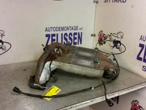Used Exhaust manifold + catalyst Toyota Avensis Wagon (T25/B1E) 2.0 16V VVT-i D4 Price on request offered by Zelissen V.O.F. autodemontage