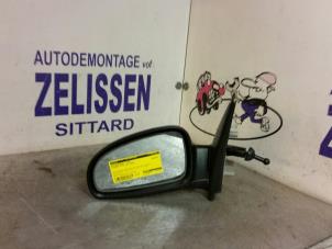 Gebrauchte Außenspiegel links Hyundai Getz 1.6i 16V Preis € 31,50 Margenregelung angeboten von Zelissen V.O.F. autodemontage