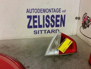 Used Taillight, left BMW 3 serie (E90) 318i 16V Price € 26,25 Margin scheme offered by Zelissen V.O.F. autodemontage