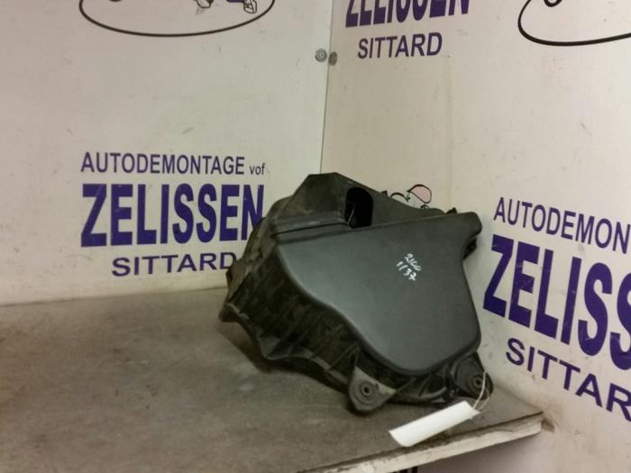 Begagnade Luftfilterhus BMW 3 serie (E90) 318i 16V Pris € 73,50 Marginaltabell erbjuds av Zelissen V.O.F. autodemontage