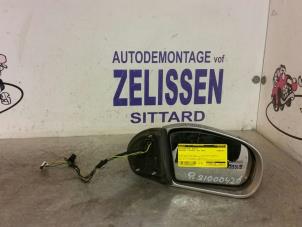 Gebrauchte Außenspiegel rechts Mercedes C Combi (S203) 1.8 C-200K 16V Preis € 99,75 Margenregelung angeboten von Zelissen V.O.F. autodemontage