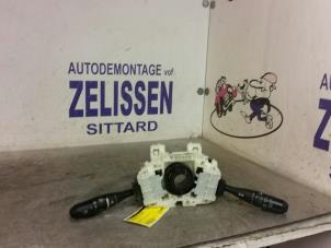 Usagé Commodo d'essuie glace Mitsubishi Colt (Z2/Z3) 1.3 16V Prix € 78,75 Règlement à la marge proposé par Zelissen V.O.F. autodemontage